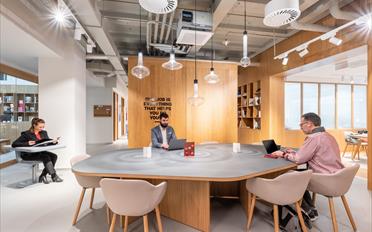 Bureau - image - 11