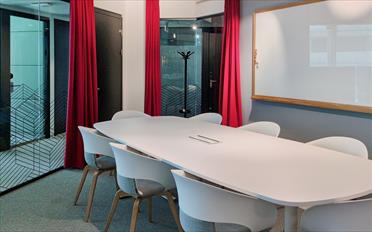 Office - image - 11