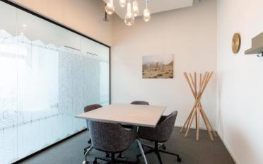 Office - image - 7