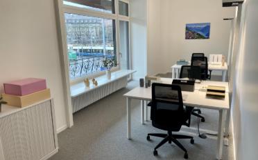 Office - image - 9