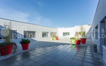 Office - image - 12
