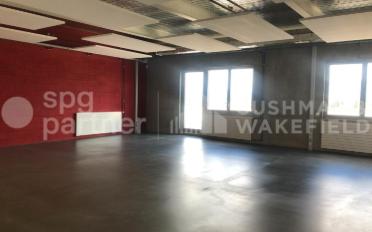 Office - image - 4