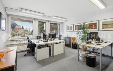 Bureau - image - 11
