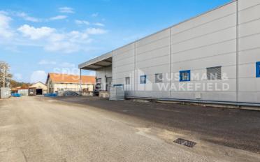 Commercial - image - 3