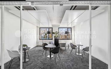 Office - image - 10