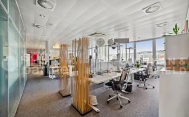 Bureau - image - 11