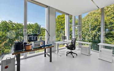 Office - image - 9