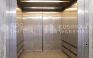 Commercial - image - 12