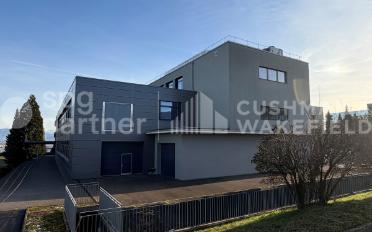 Commercial - image - 1
