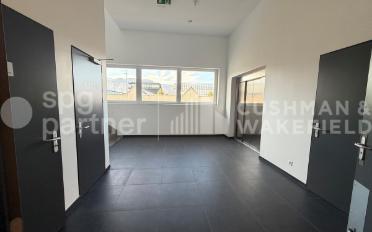 Commercial - image - 11