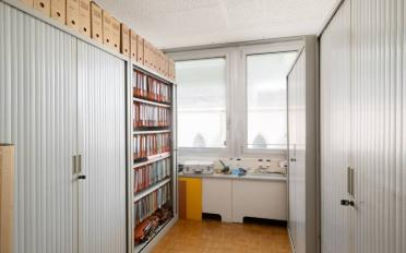 Office - image - 12