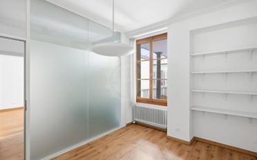 Bureau - image - 11