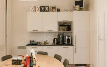 Office - image - 7