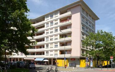 Moto Hallenplatz - image - 1