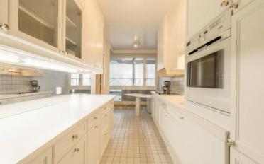 Apartment 8 rooms - image - 3