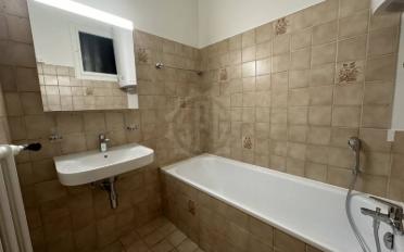 Apartment 2.5 rooms - image - 9