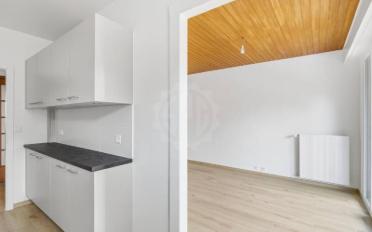 Apartment 4 rooms - image - 4