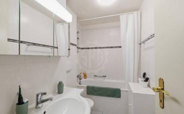 Apartment 4 rooms - image - 11
