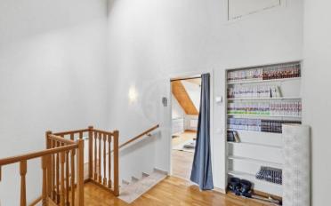 Row house 6 rooms - image - 8