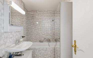 Apartment 4 rooms - image - 12