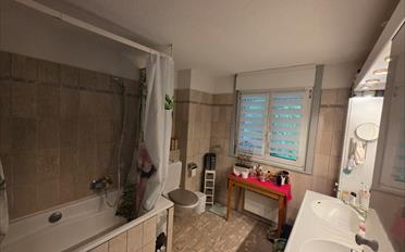 Bifamiliar house 6 rooms - image - 10