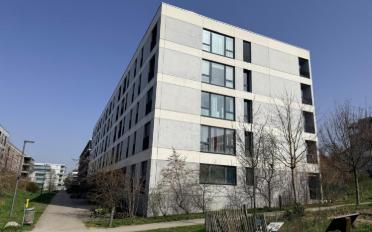 Apartment 4 rooms - image - 11