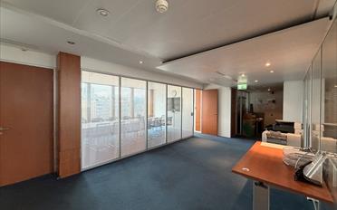 Office - image - 6