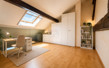 Attic flat 4 rooms - image - 4