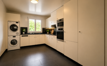 Apartment 7 rooms - image - 4