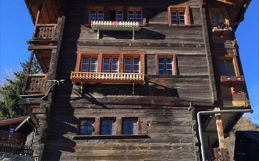 Chalet 8 Zimmer - image - 2