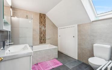 Single house 10 rooms - image - 10