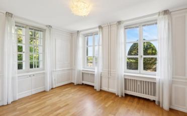 Apartment 6 rooms - image - 8