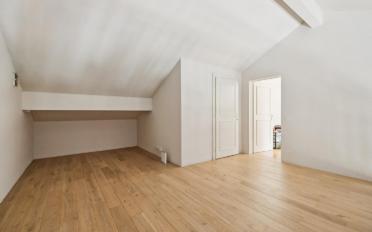 Apartment 6 rooms - image - 9