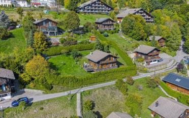 Chalet 5.5 pièces - image - 1