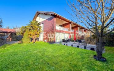 Einfamilienhaus 7.5 Zimmer - image - 1