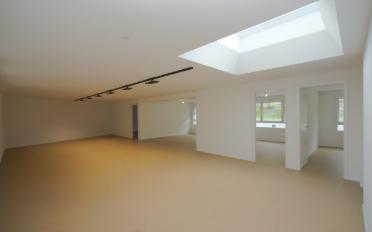 Office - image - 1