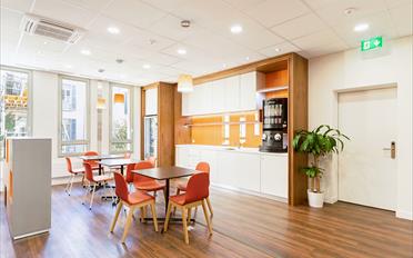 Bureau - image - 17