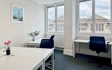 Office - image - 1