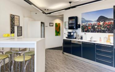 Office - image - 7