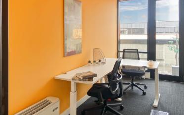 Office - image - 8