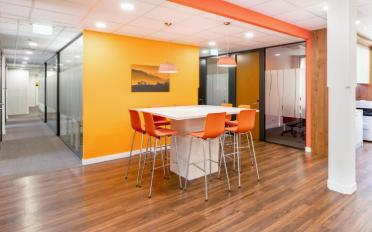 Office - image - 4