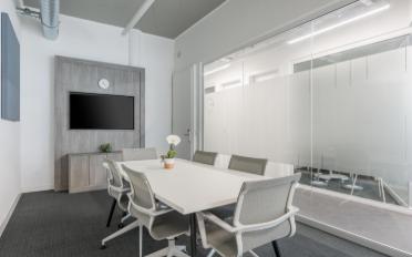 Office - image - 8
