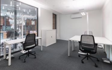Office - image - 4