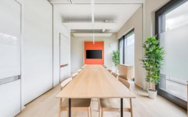 Office - image - 8