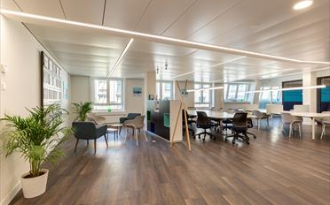 Bureau - image - 1