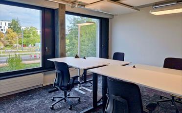 Office - image - 6