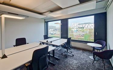 Office - image - 7