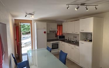 Appartement meublé 2.5 pièces - image - 1
