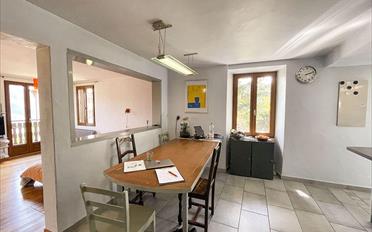 Einfamilienhaus 4.5 Zimmer - image - 1
