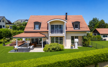 Villa 6.5 Zimmer - image - 1